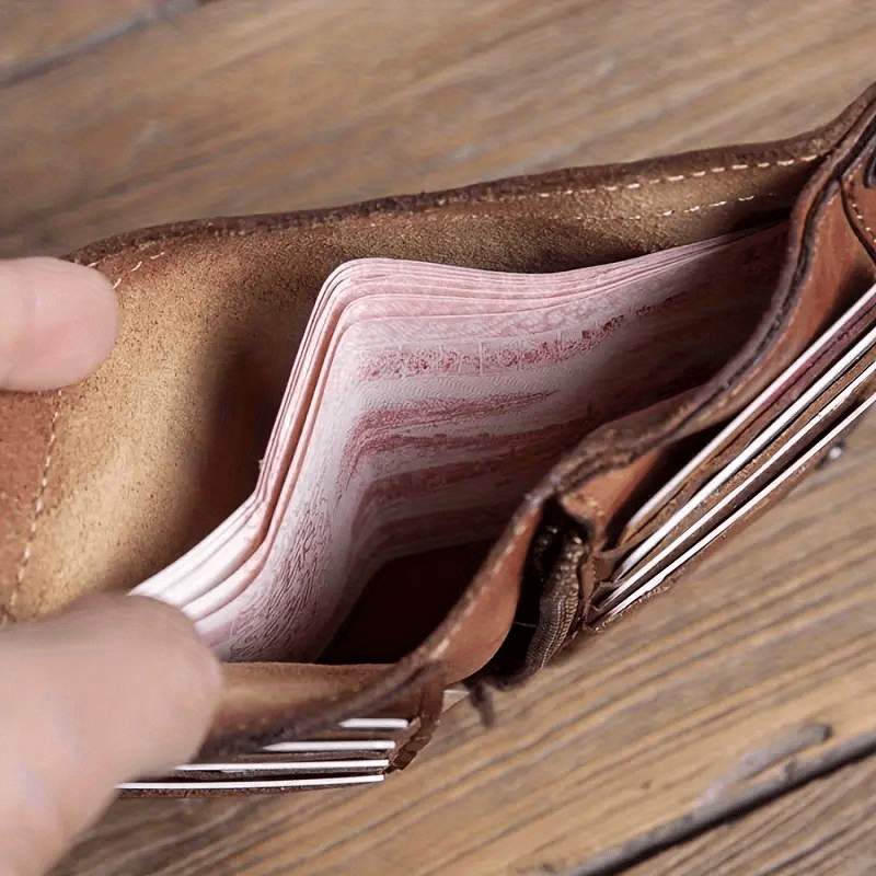 Carteira Masculina Personalizada Vintage Feita à Mão em Couro de Flor Sazonal Integral - Design Vertical Compacto com Vários Porta-Cartões, Compartimento com Zíper e Costura Durável. Carteira de Couro Marrom Premium de Dobra Dupla para Uso Diário com Texto Personalizável