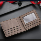 Carteira Masculina Tripla em Couro Legítimo, Múltiplos Compartimentos para Cartões, Ideal Para Uso Profissional ou Lazer, Design Seguro e Prático com Preenchimento de Poliéster, Ótima Opção Diária, Essencial Pra Viagem, Acessório Estiloso, Carteira Minimalista, Material Premium, Alta Qualidade do Couro, Formato Fino, Porta-Cartão Elegante, Moda Masculina, Presente Perfeito