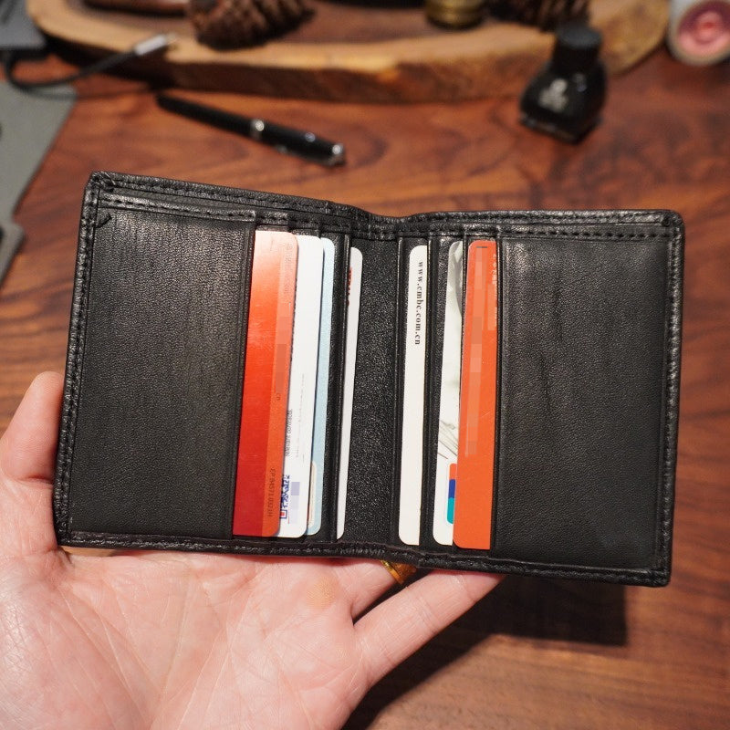 Carteira Compacta de Couro com Dobragem Dupla, Estilo Minimalista e Design Ultra-Fino para Cartões